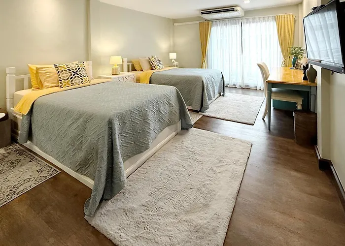 Kit-ti's Art - Modern Classic 3br Townhome In Sukhumvit Holiday home *