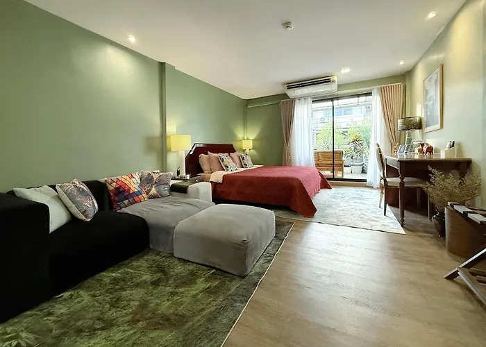 Kit-ti's Art - Modern Classic 3br Townhome In Sukhumvit *