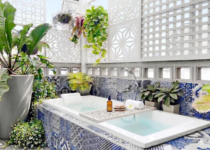 Kit-ti's Art - Modern Classic 3br Townhome In Sukhumvit Bangkok